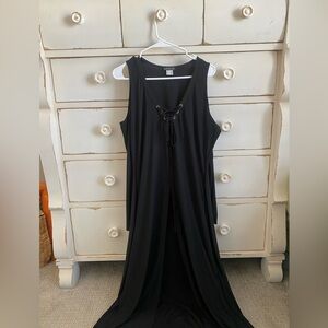 VENUS Classic Black Cold Shoulder Maxi Dress